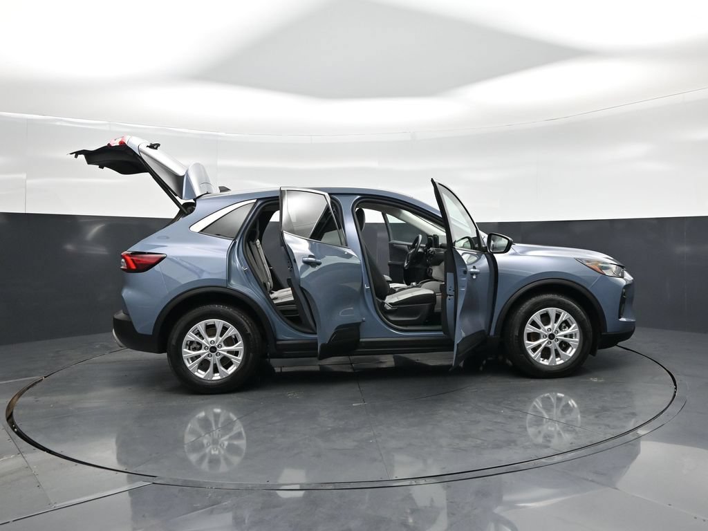 Certified 2024 Ford Escape Active FWD image 4