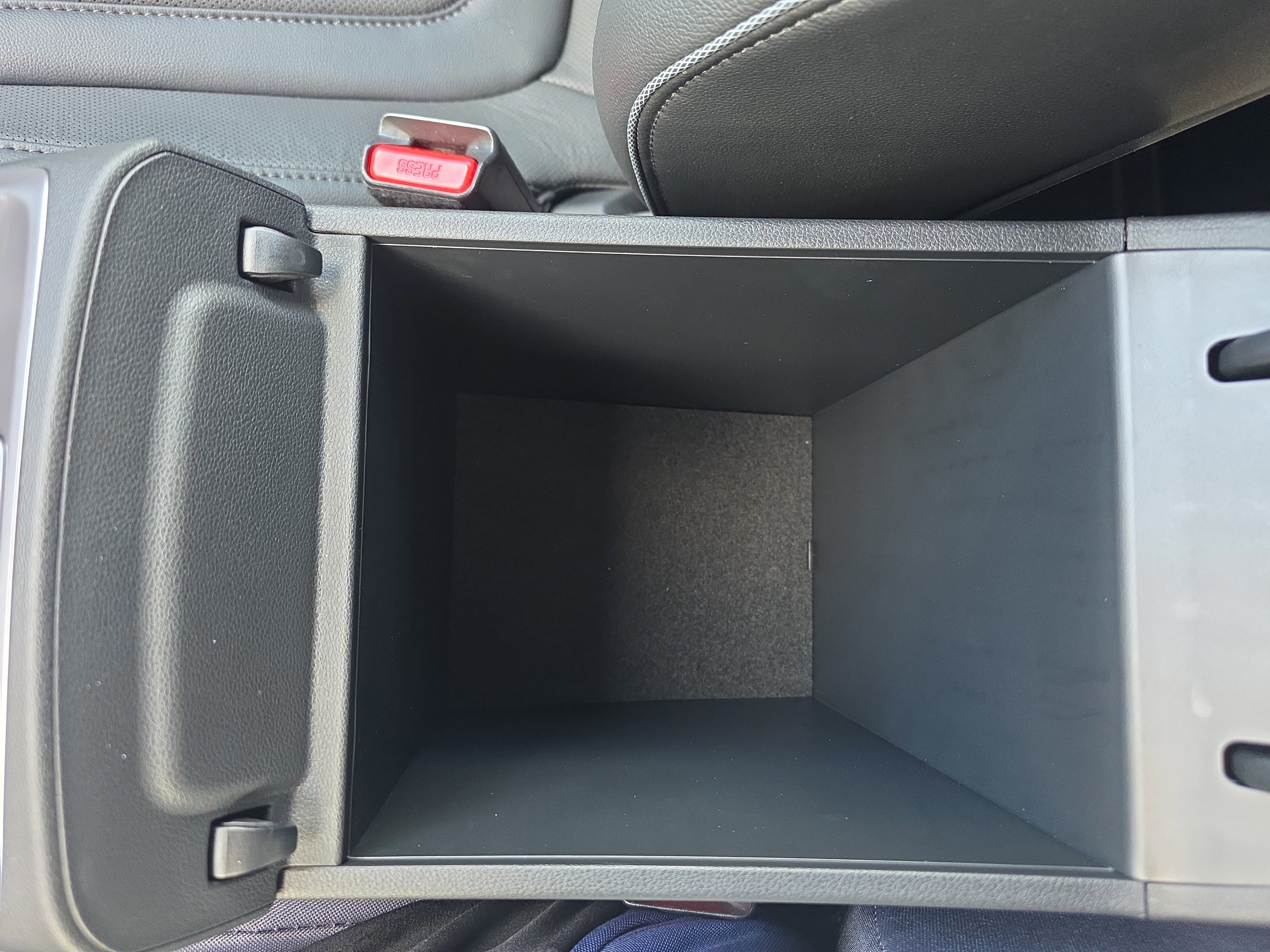 Used 2024 Hyundai Santa Cruz Limited image 42