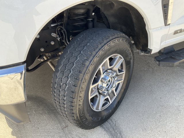 Certified 2024 Ford F250 Lariat AWD/4WD image 27