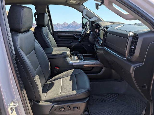 Used 2024 Chevrolet Silverado 2500 LTZ w/ LTZ Plus Package AWD/4WD image 17