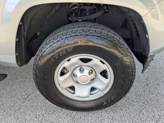 Used 2022 Toyota Tacoma SR5 RWD image 11