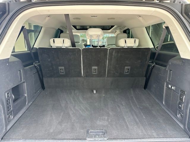 Certified 2025 Ford Expedition Max Platinum w/ Driver's Package AWD/4WD image 18