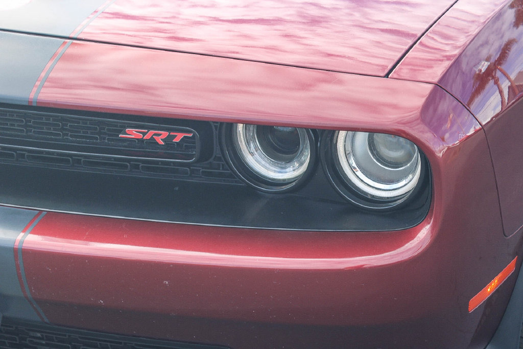 Used 2018 Dodge Challenger SRT w/ Technology Group RWD image 13