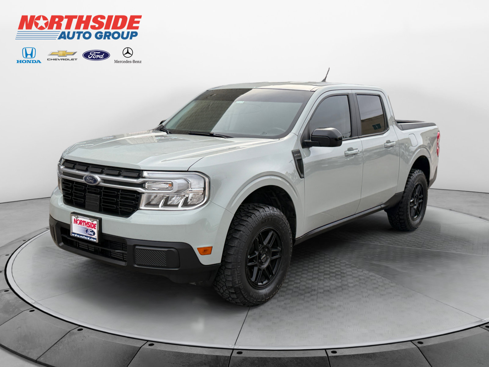 Certified 2024 Ford Maverick Lariat AWD/4WD image 3