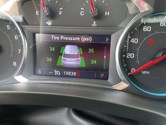 Used 2022 Chevrolet Traverse LT image 13