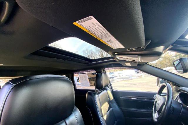 Used 2021 Jeep Grand Cherokee Limited image 14