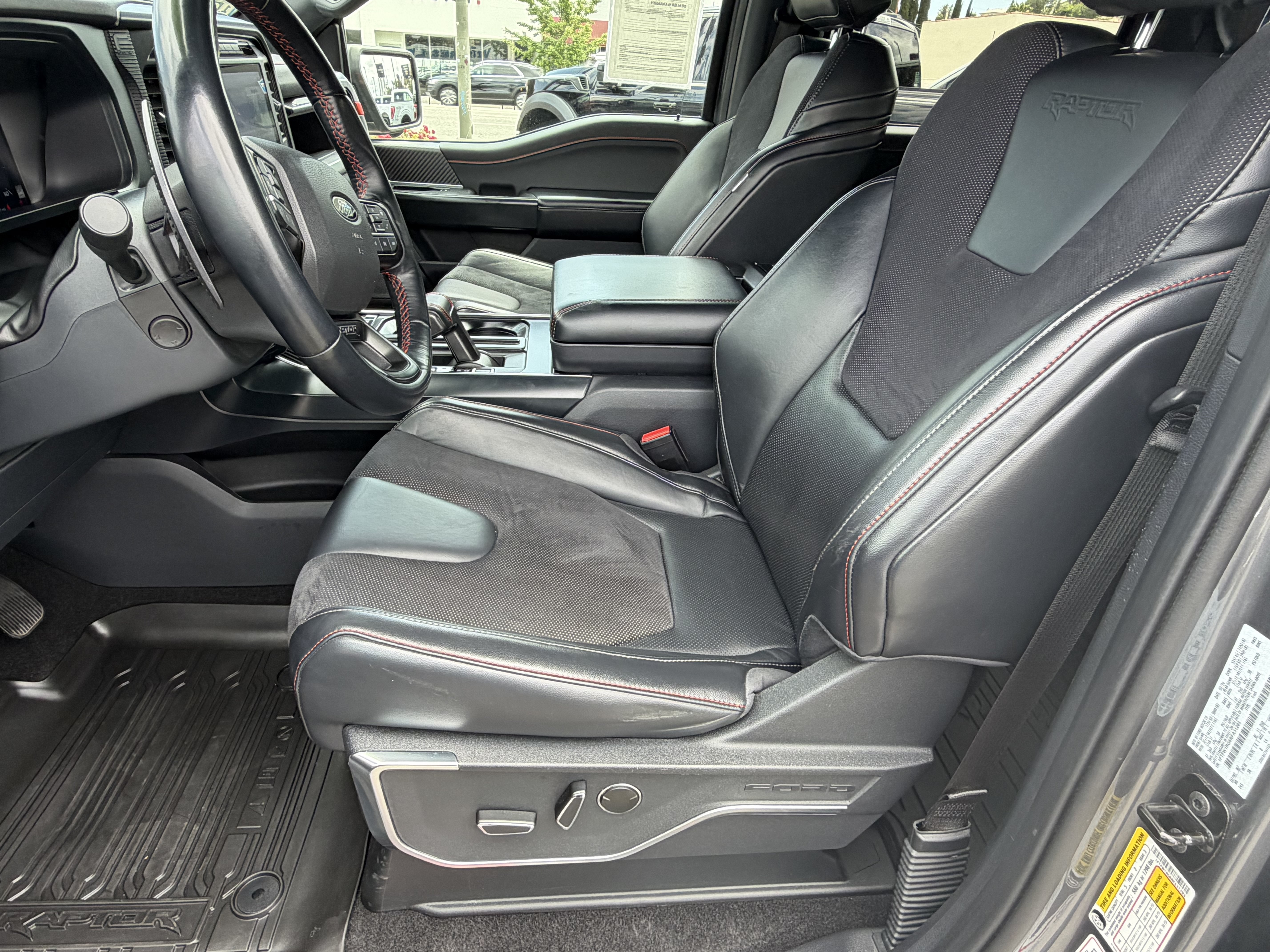 Certified 2024 Ford F150 Raptor AWD/4WD image 11