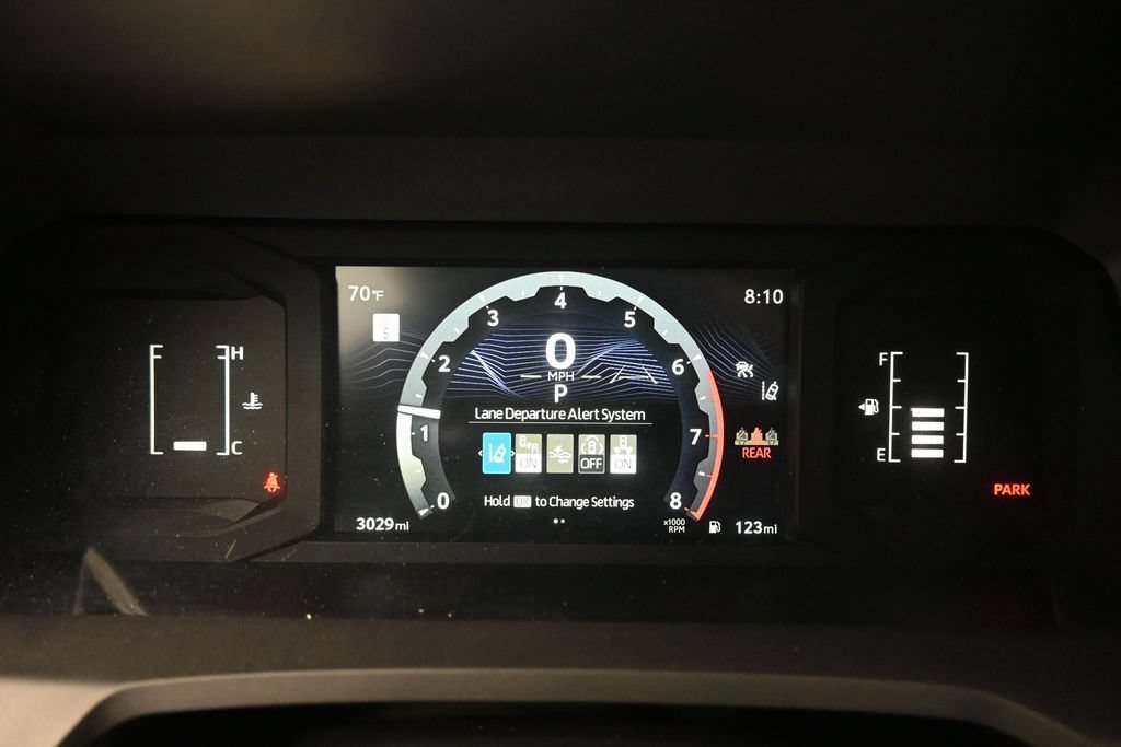 Used 2026 Toyota Tacoma SR5 AWD/4WD image 11