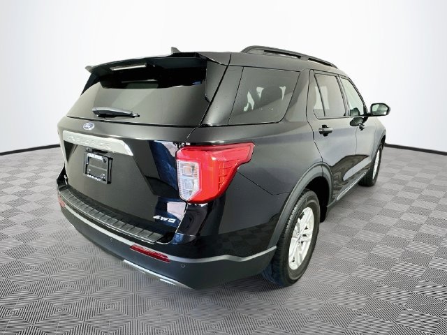 Certified 2023 Ford Explorer XLT w/ Equipment Group 202A AWD/4WD image 11