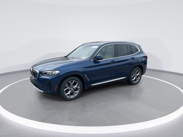 Used 2022 BMW X3 sDrive30i w/ Premium Package 2 RWD image 3