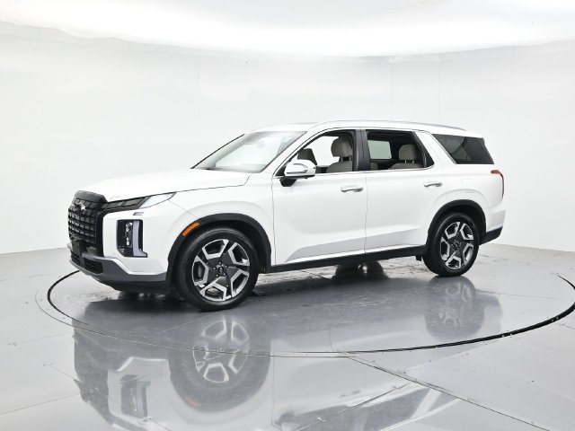 Used 2024 Hyundai Palisade Limited FWD image 5