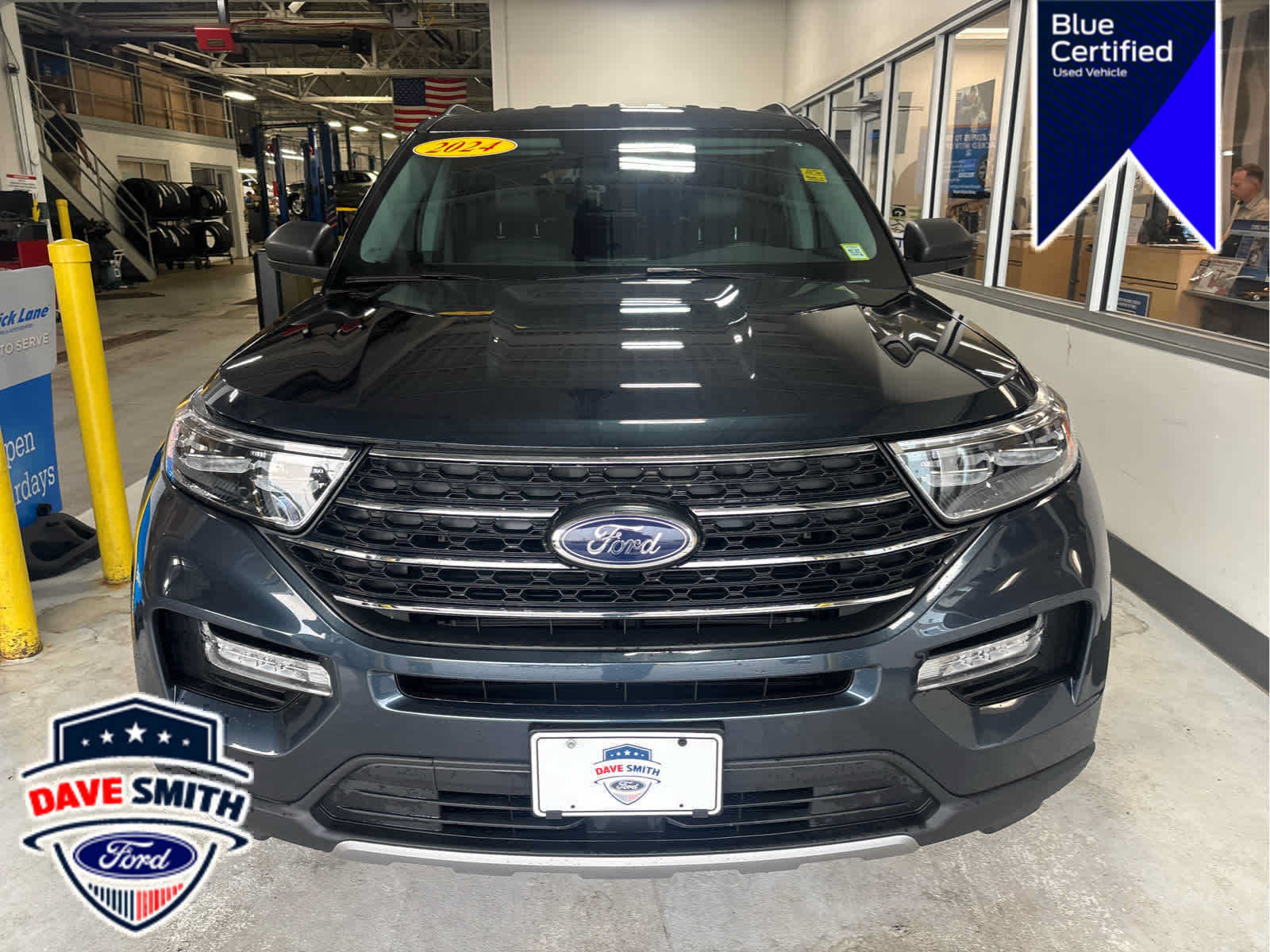 Certified 2024 Ford Explorer XLT w/ Equipment Group 202A