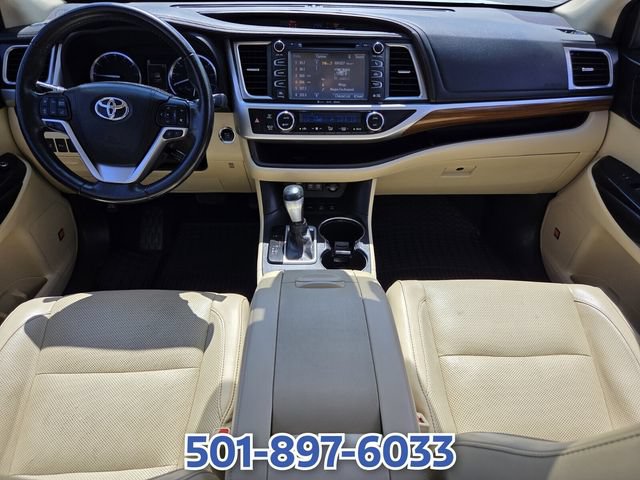 Used 2018 Toyota Highlander Limited Platinum AWD/4WD image 12