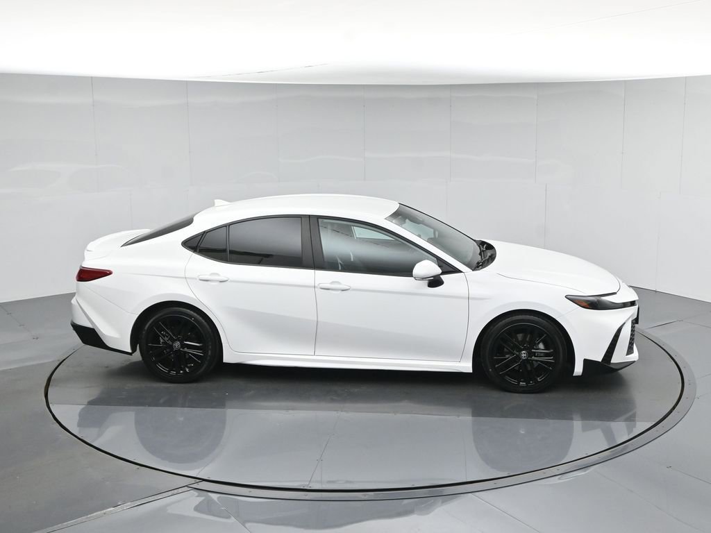 Used 2025 Toyota Camry SE FWD image 55