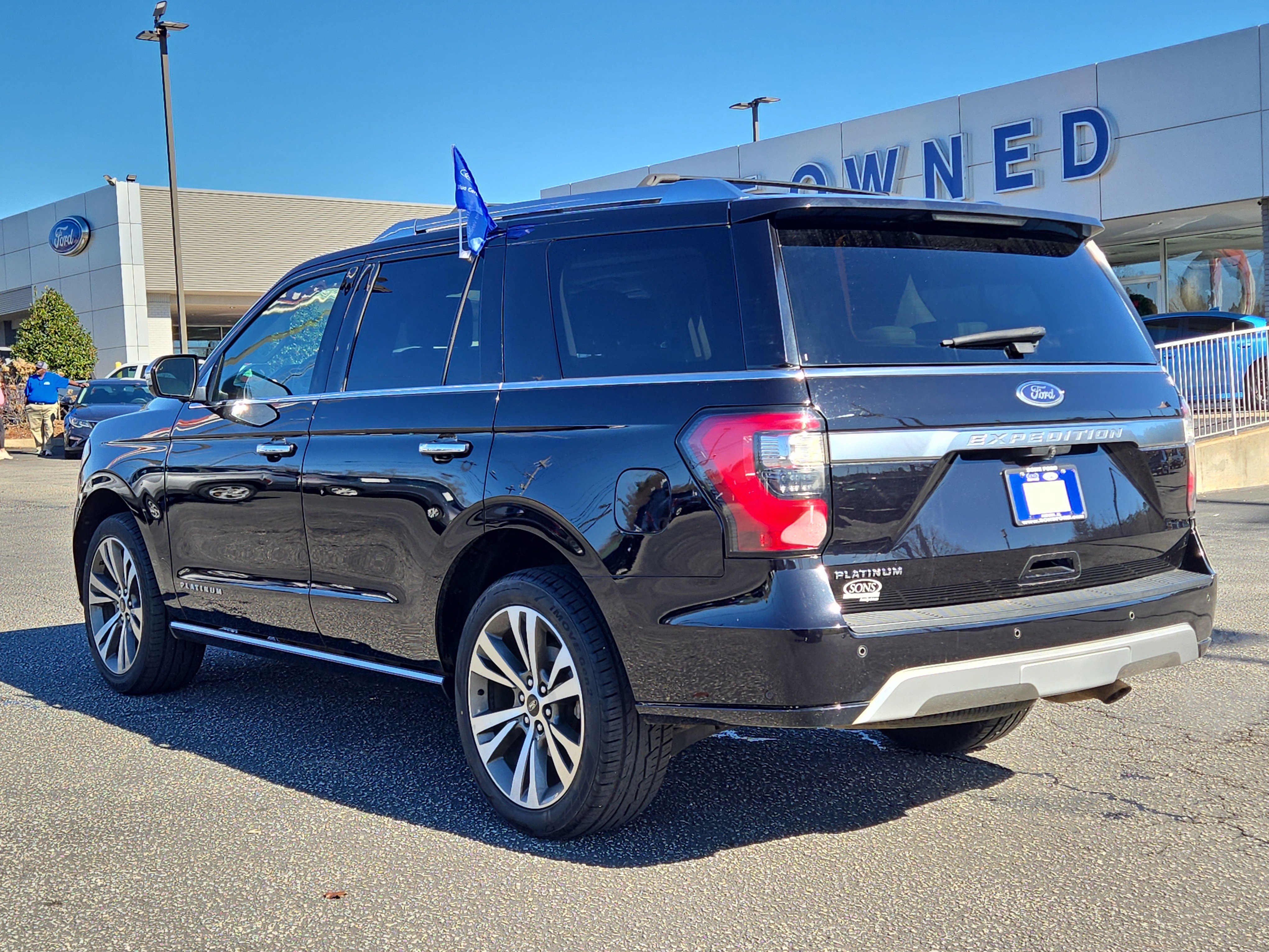 Certified 2020 Ford Expedition Platinum image 6