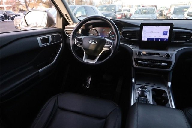 Certified 2023 Ford Explorer XLT w/ Equipment Group 202A image 23