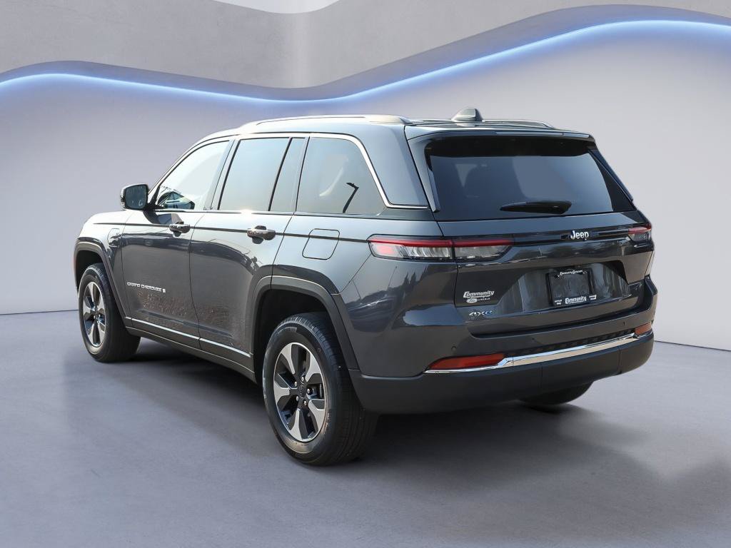 Used 2022 Jeep Grand Cherokee Limited 4xe AWD/4WD image 4