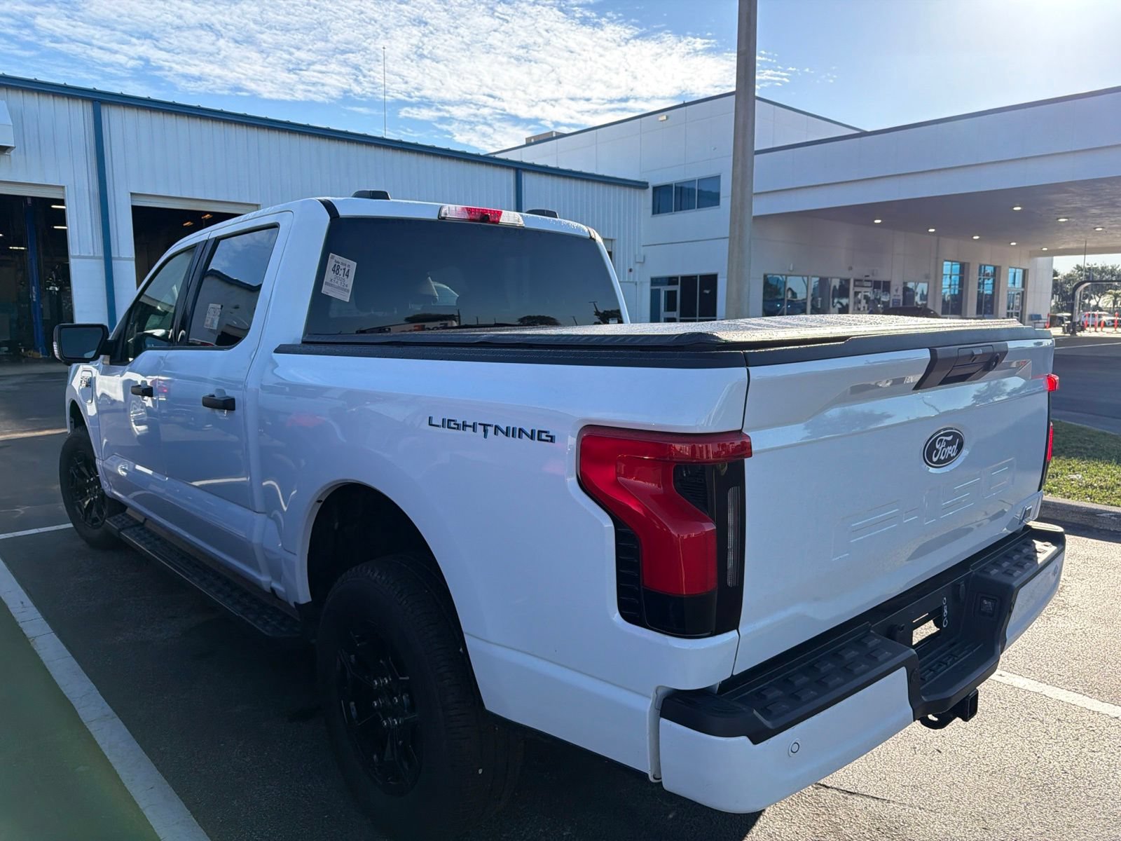 Certified 2025 Ford F150 Lightning XLT AWD/4WD image 8