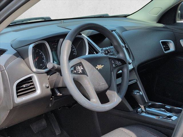 Used 2017 Chevrolet Equinox LS image 10