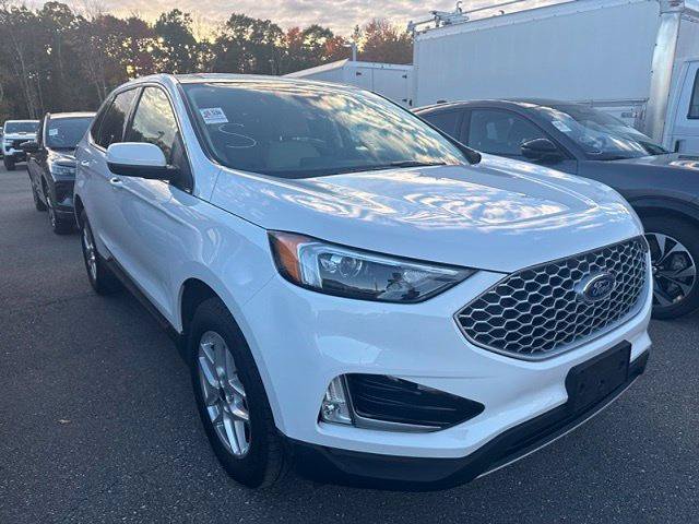 Certified 2023 Ford Edge SEL w/ Convenience Package AWD/4WD image 9
