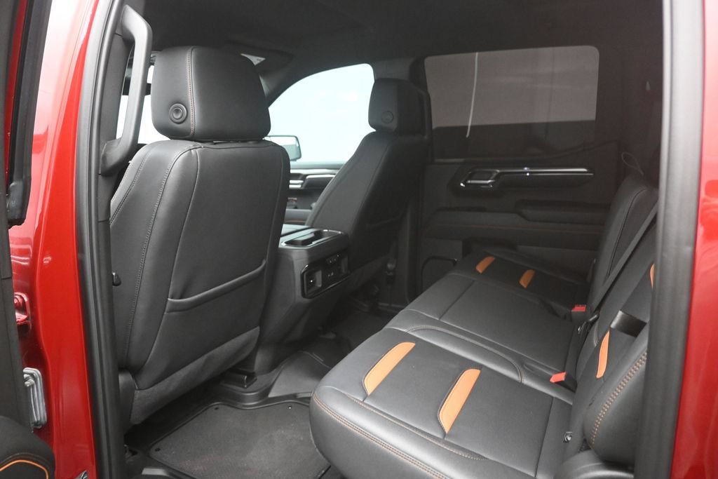 Used 2024 GMC Sierra 1500 AT4 w/ Technology Package AWD/4WD image 25