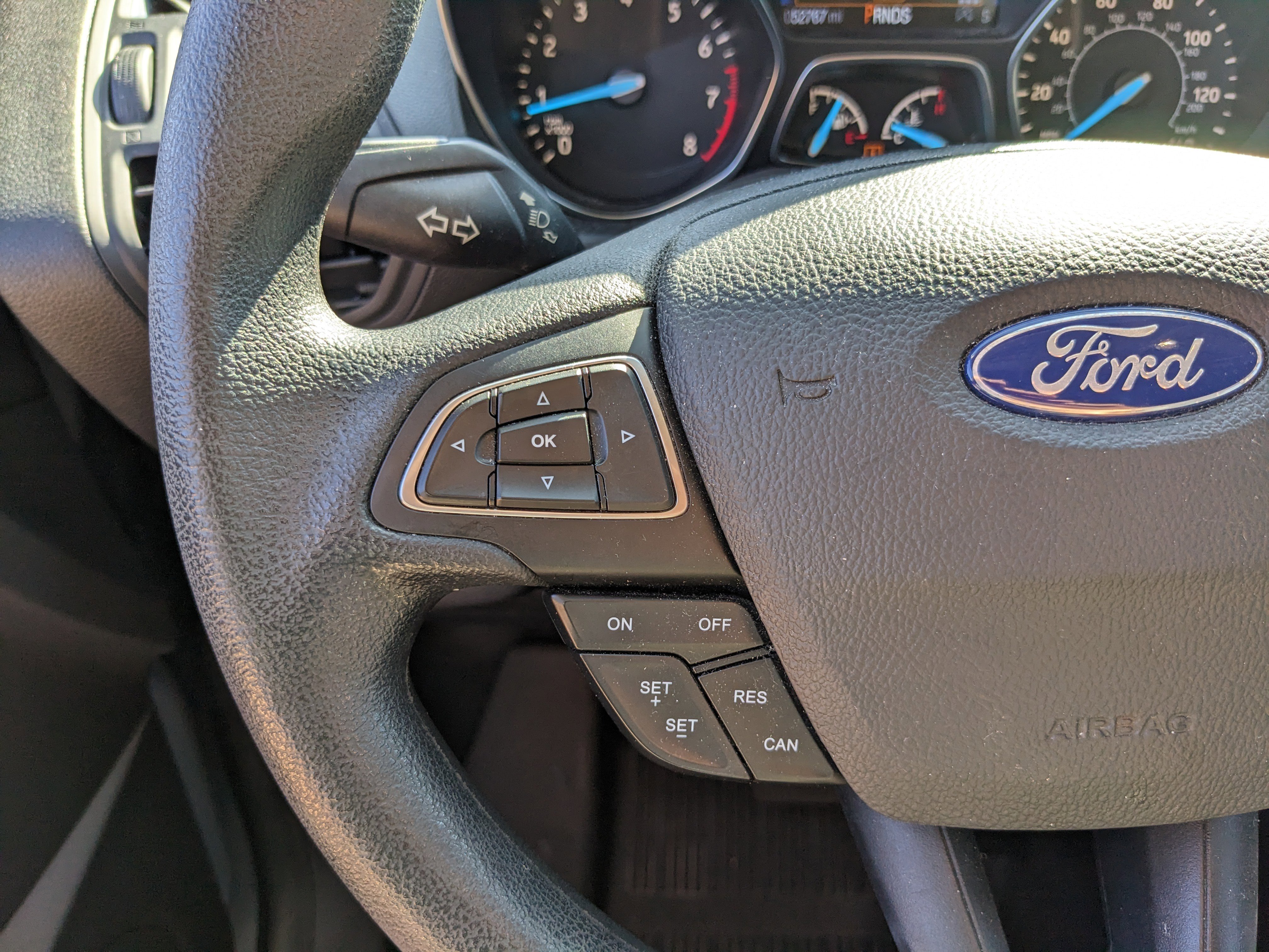 Certified 2019 Ford Escape SE image 29