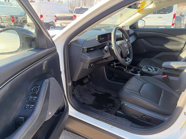 Certified 2025 Ford Mustang Mach-E Premium image 12