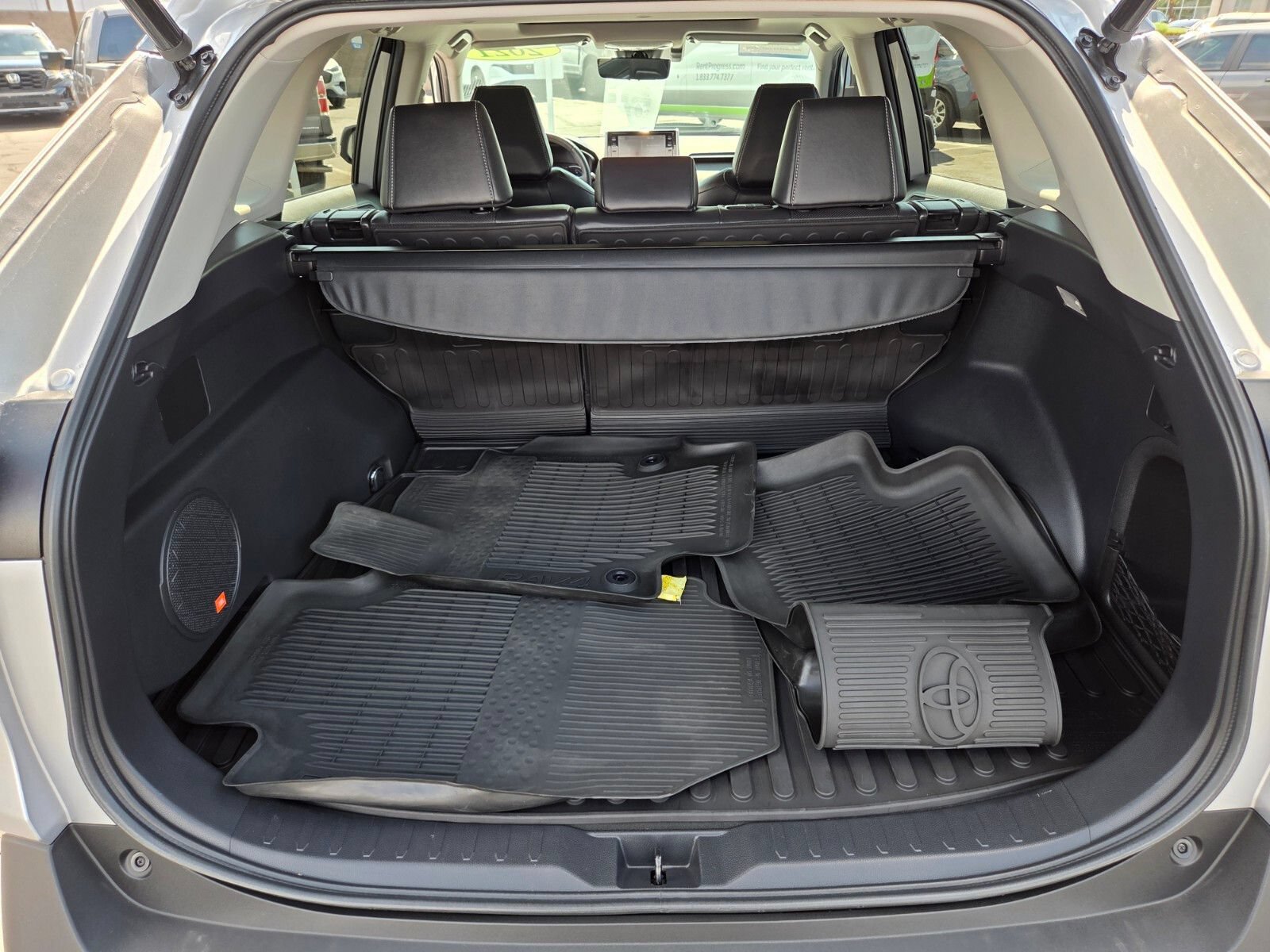 Used 2021 Toyota RAV4 Limited AWD/4WD image 14