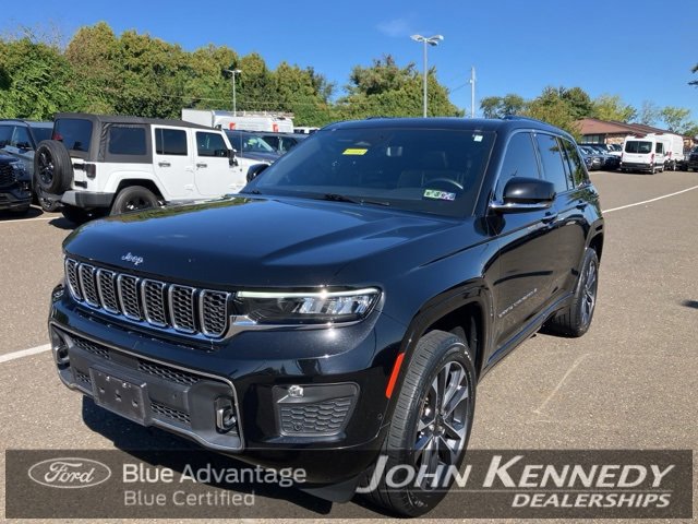 Used 2022 Jeep Grand Cherokee Overland w/ Luxury Tech Group IV image 8