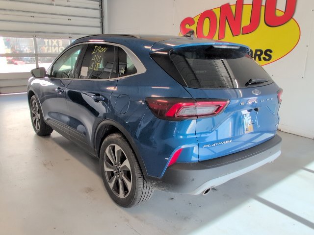 Certified 2023 Ford Escape Platinum AWD/4WD image 3
