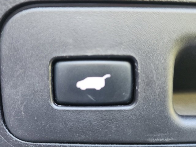 Used 2020 Acura MDX w/ Technology Package FWD image 23
