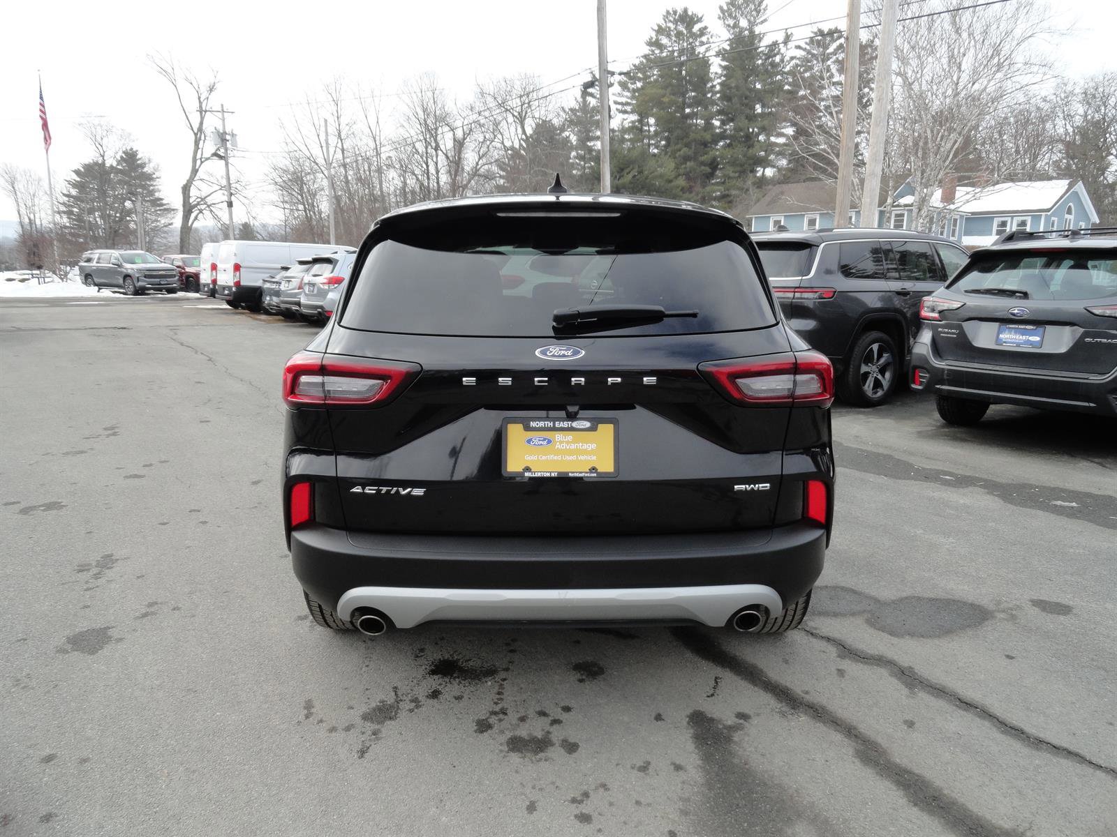 Certified 2024 Ford Escape Active AWD/4WD image 4