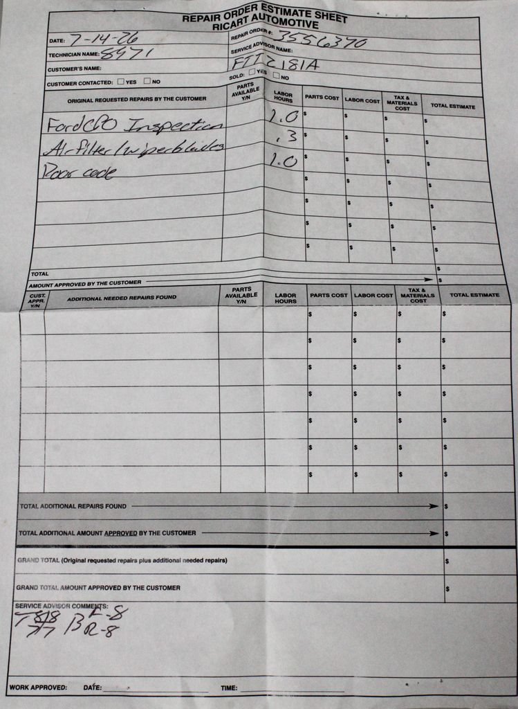 Certified 2023 Ford Explorer XLT w/ Equipment Group 202A AWD/4WD image 6