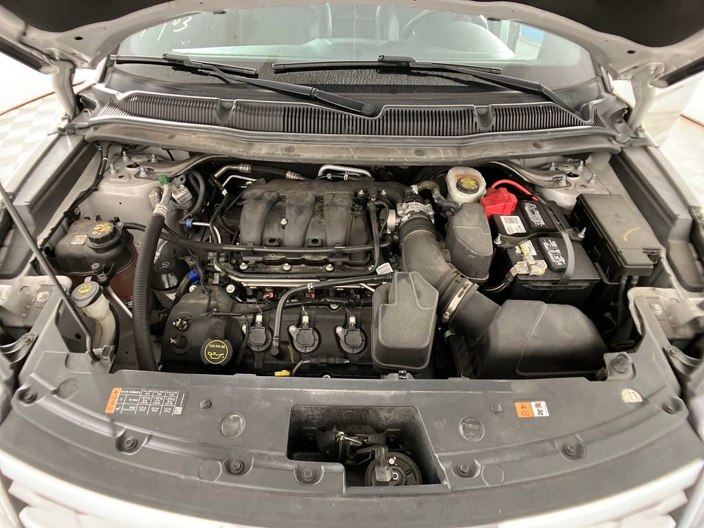 Certified 2019 Ford Explorer Limited w/ Class III Trailer Tow Package image 33