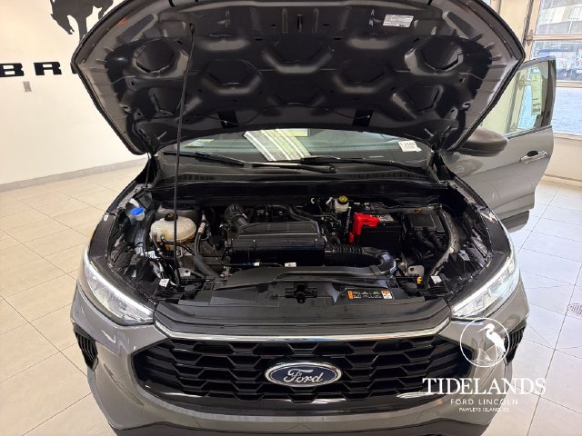 Certified 2025 Ford Escape ST-Line FWD image 28