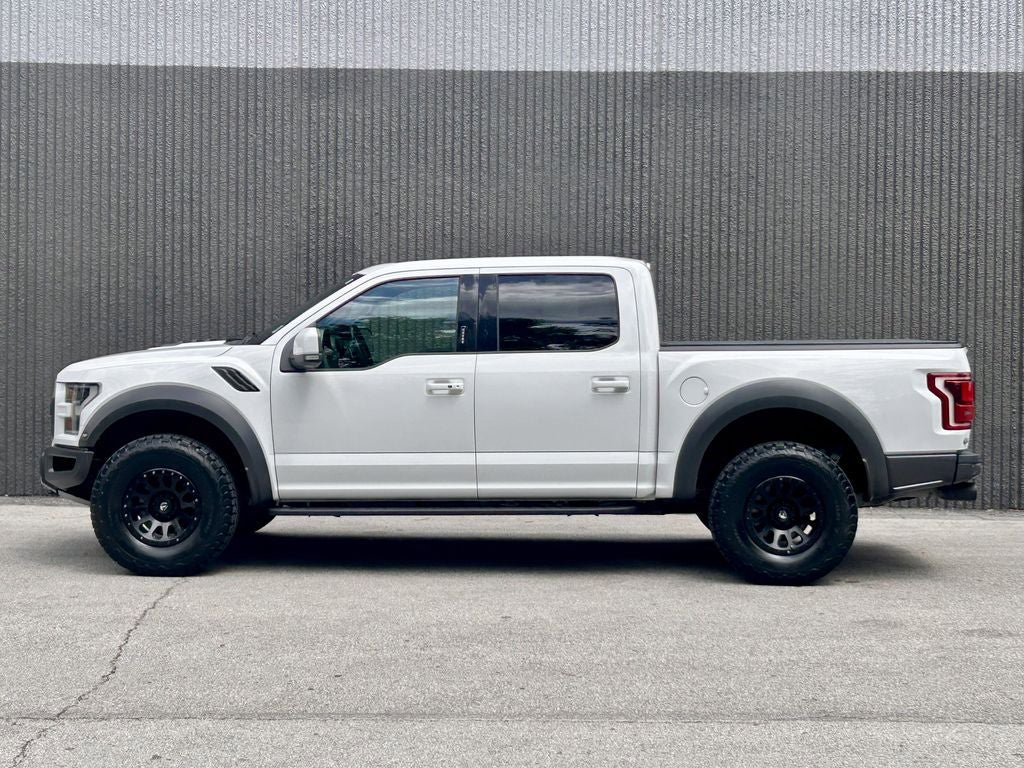 Certified 2018 Ford F150 Raptor w/ Equipment Group 802A Luxury AWD/4WD image 3