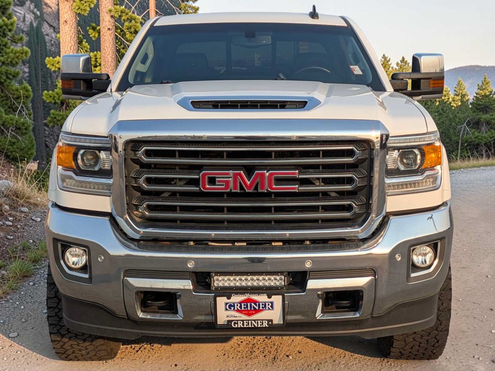 Used 2018 GMC Sierra 3500 SLT AWD/4WD image 9