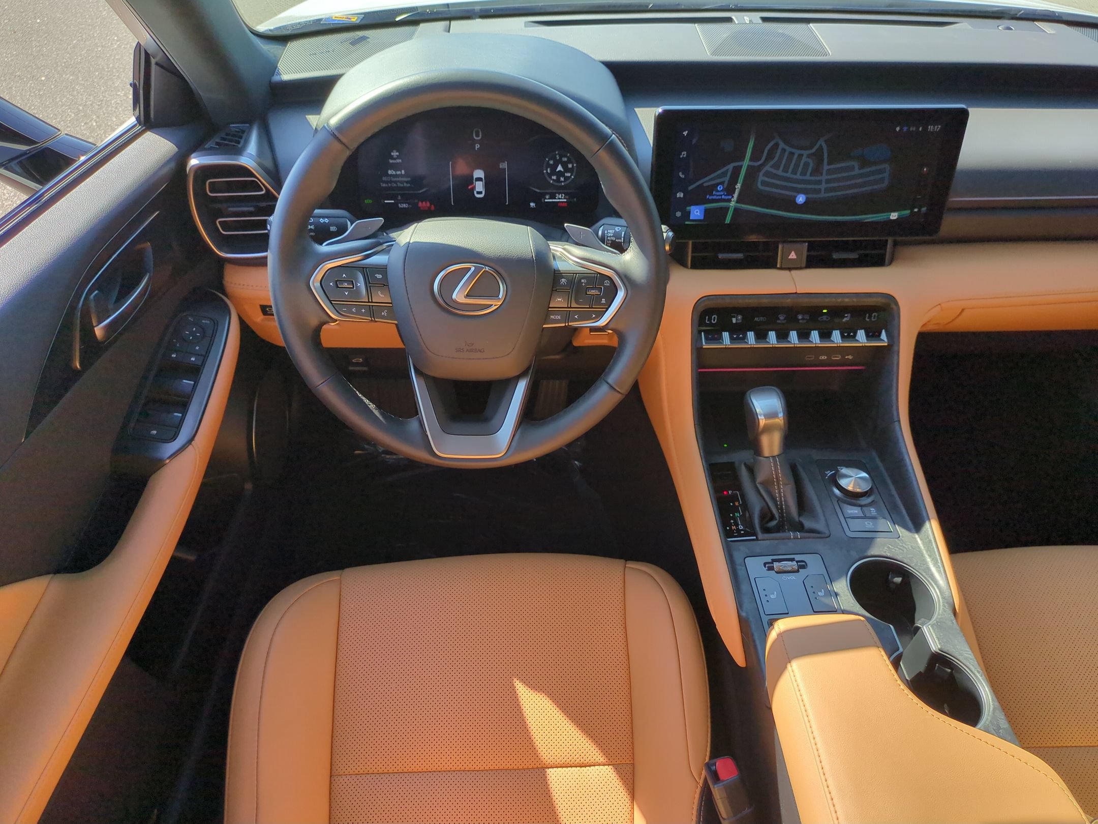 Used 2026 Lexus IS 350 F Sport w/ Accessory Package Z1 RWD image 35