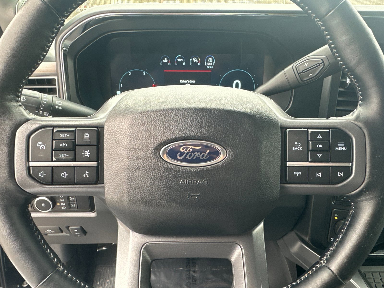 Certified 2024 Ford F250 Lariat w/ Lariat Ultimate Package image 24