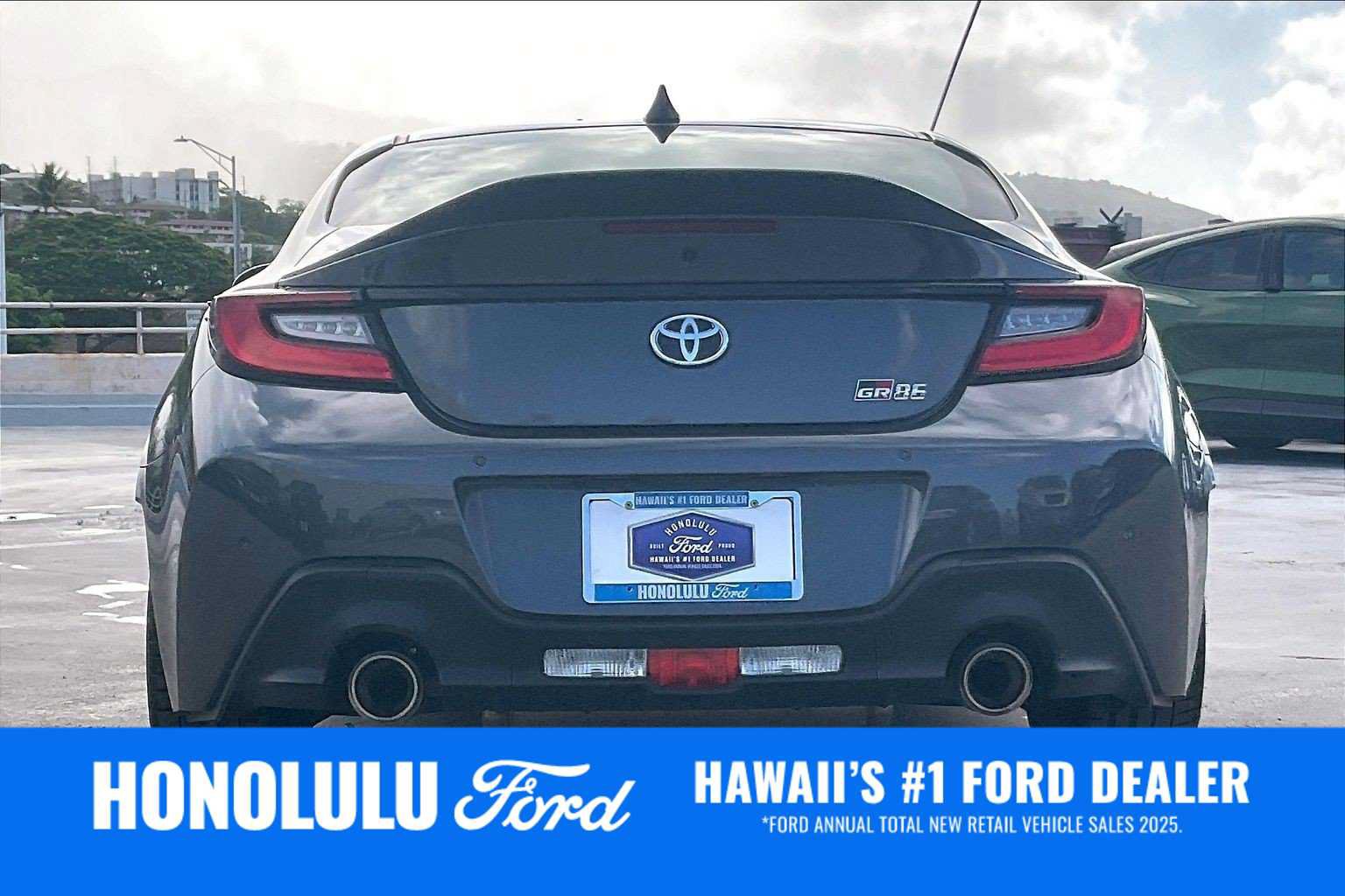 Used 2025 Toyota GR86 Premium w/ Performance Package RWD image 5