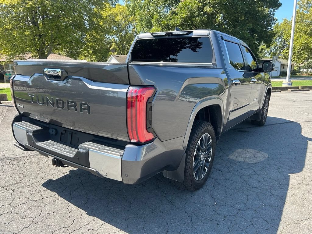Used 2024 Toyota Tundra Limited AWD/4WD image 7