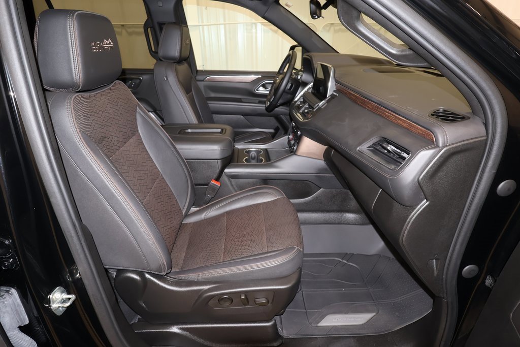 Used 2023 Chevrolet Tahoe High Country image 26