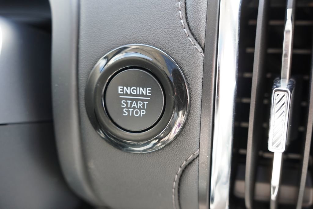 Certified 2025 Ford Expedition Max Platinum image 37