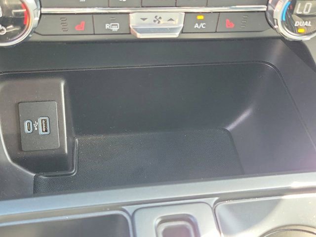 Certified 2021 Ford F150 XLT w/ Equipment Group 302A High image 27