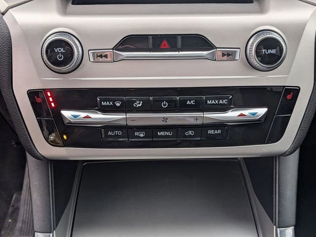 Certified 2022 Ford Explorer XLT image 22