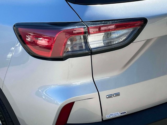 Certified 2020 Ford Escape SE AWD/4WD image 10