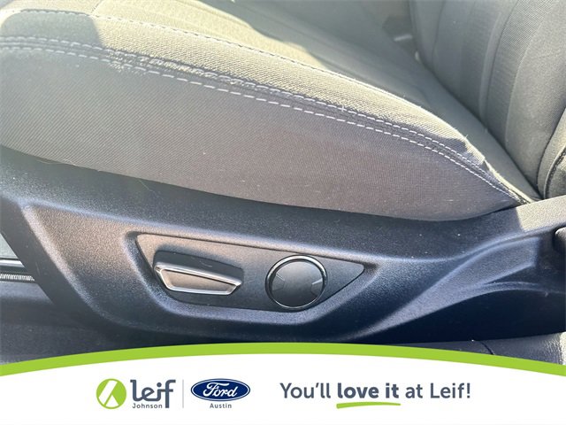 Certified 2019 Ford Mustang Convertible w/ Equipment Group 101A image 18