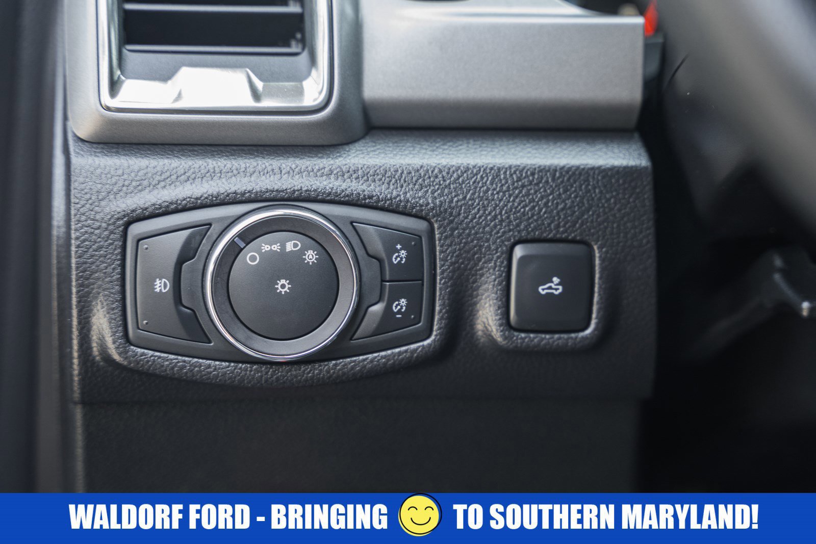 Certified 2019 Ford Ranger XLT w/ Trailer Tow Package image 44