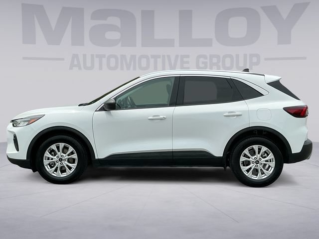 Certified 2024 Ford Escape Active FWD image 2