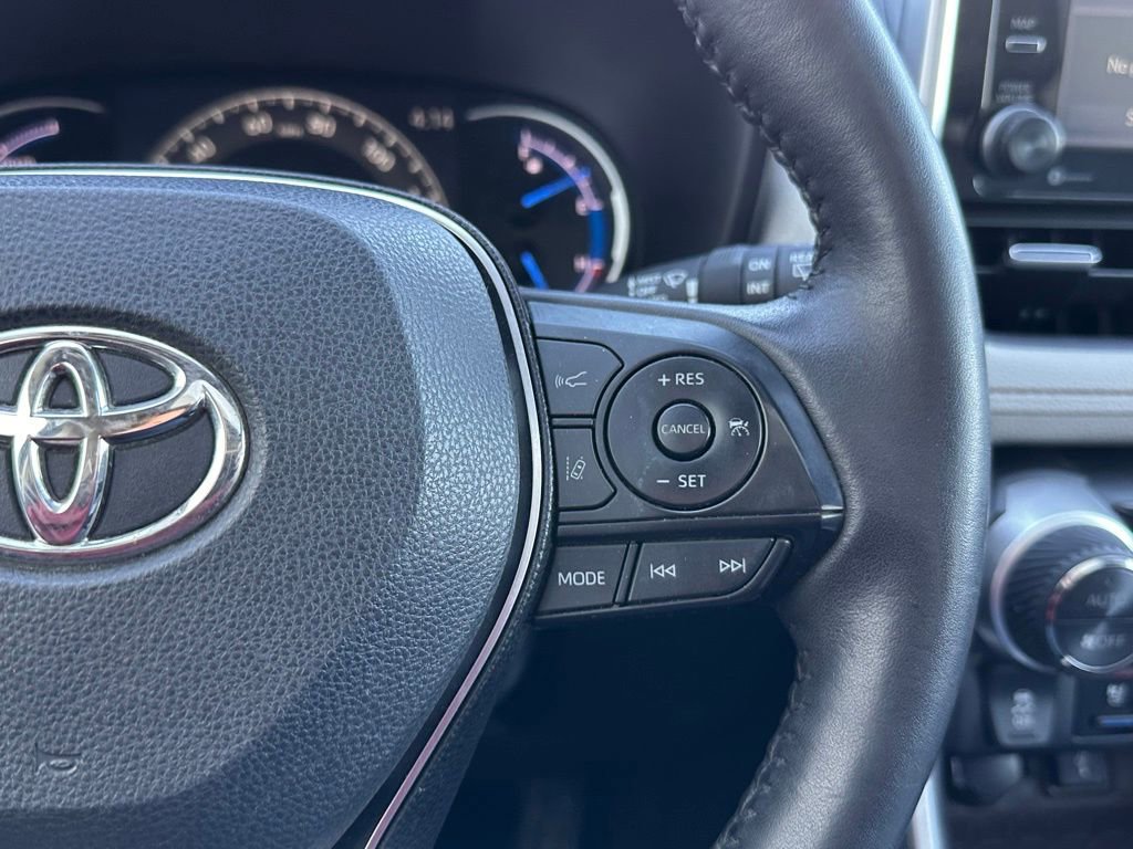 Used 2020 Toyota RAV4 Limited w/ Limited Grade Weather Package image 28
